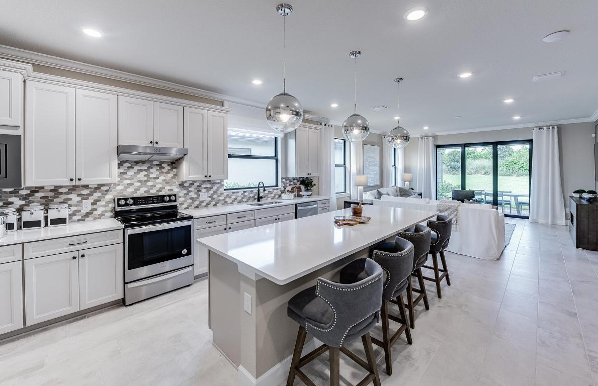 12345 Frontline Lane 197