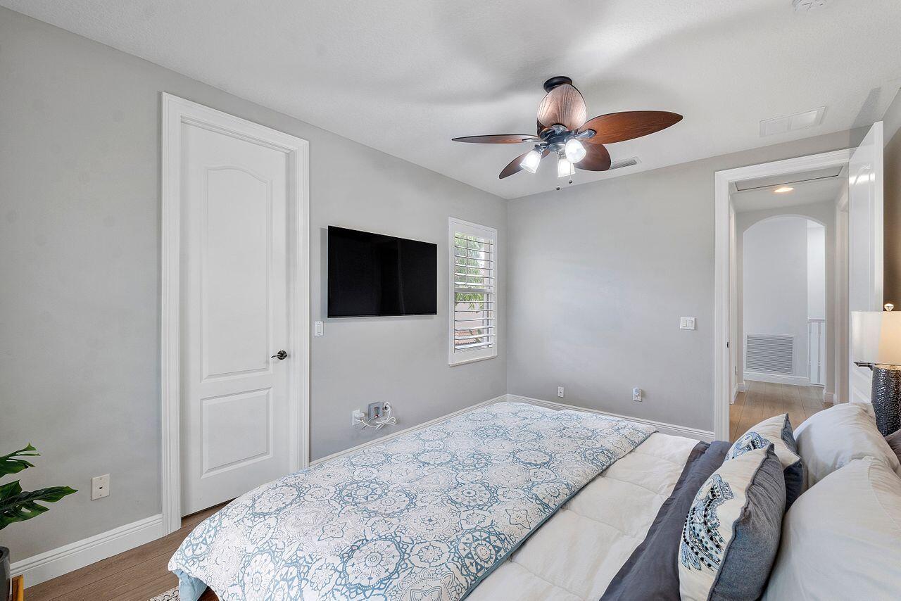 2004 Graden Drive