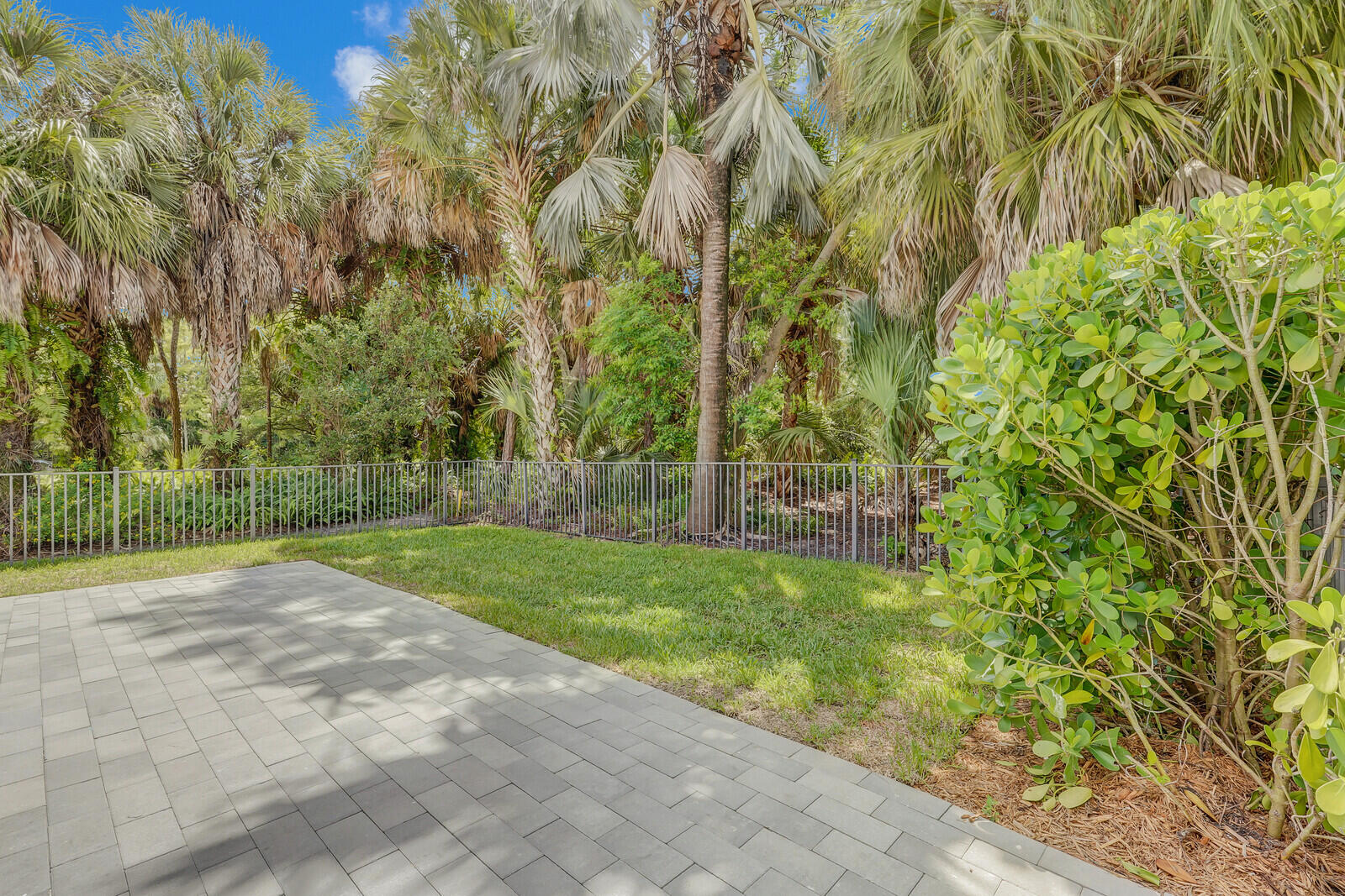 503 Tomahawk Court