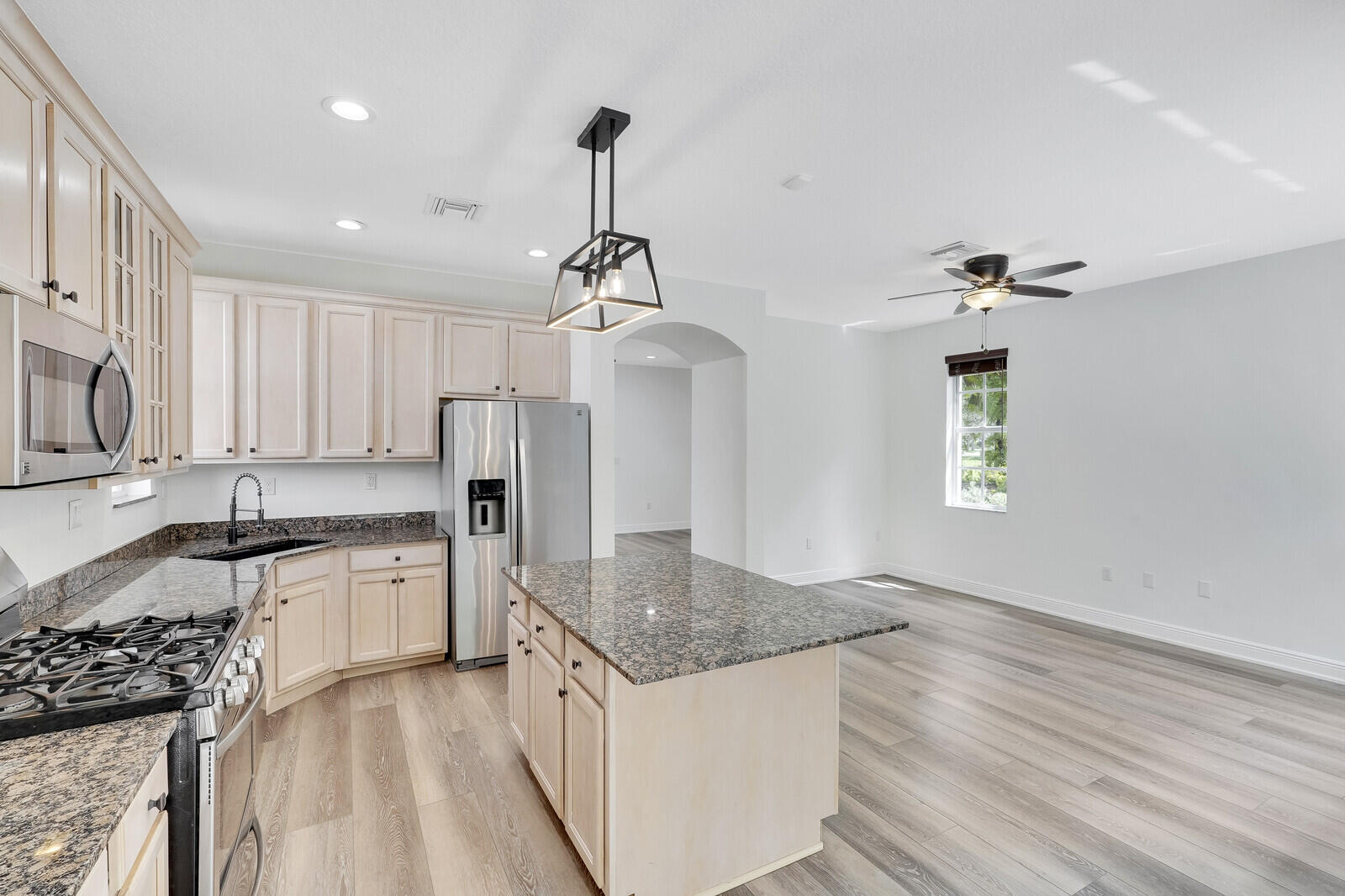 503 Tomahawk Court