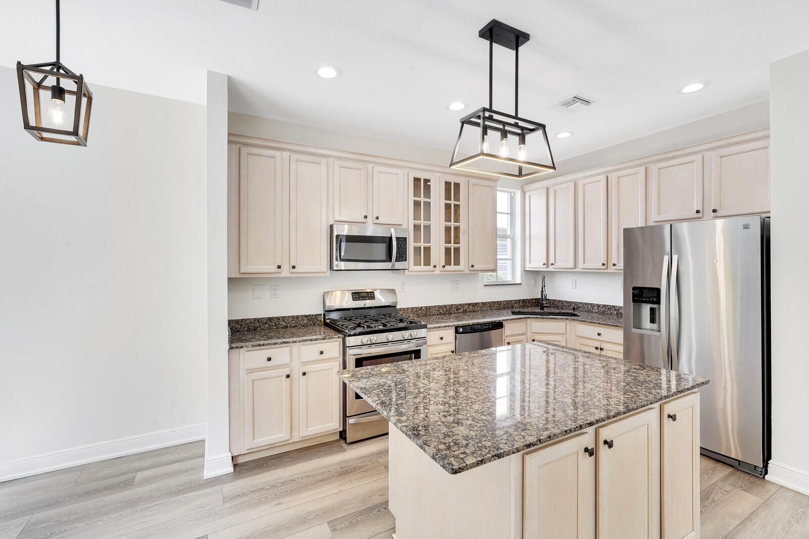 503 Tomahawk Court