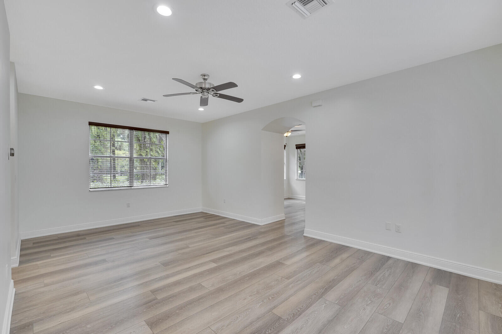 503 Tomahawk Court