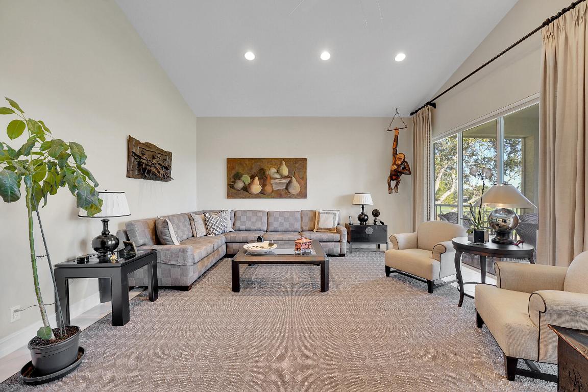 113 Palm Point Circle C