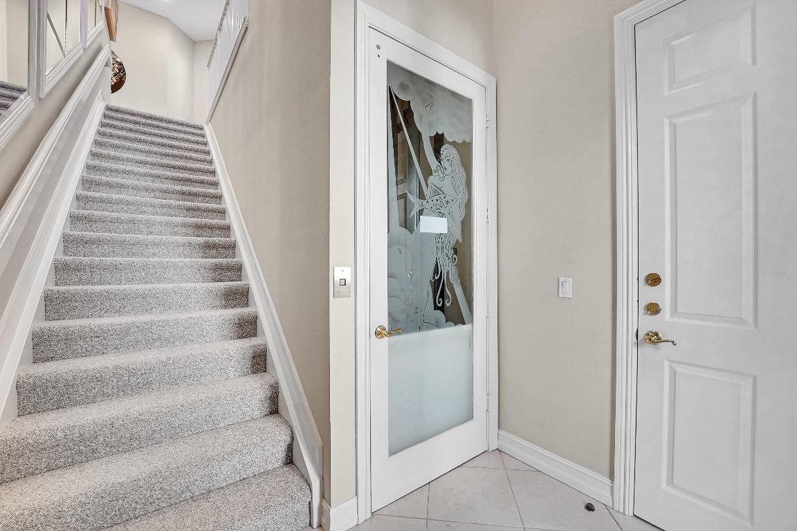 113 Palm Point Circle C