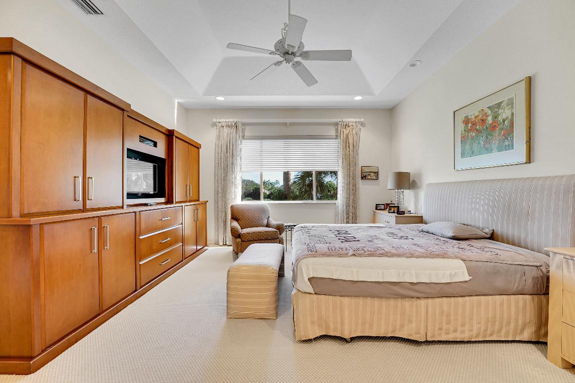 113 Palm Point Circle C