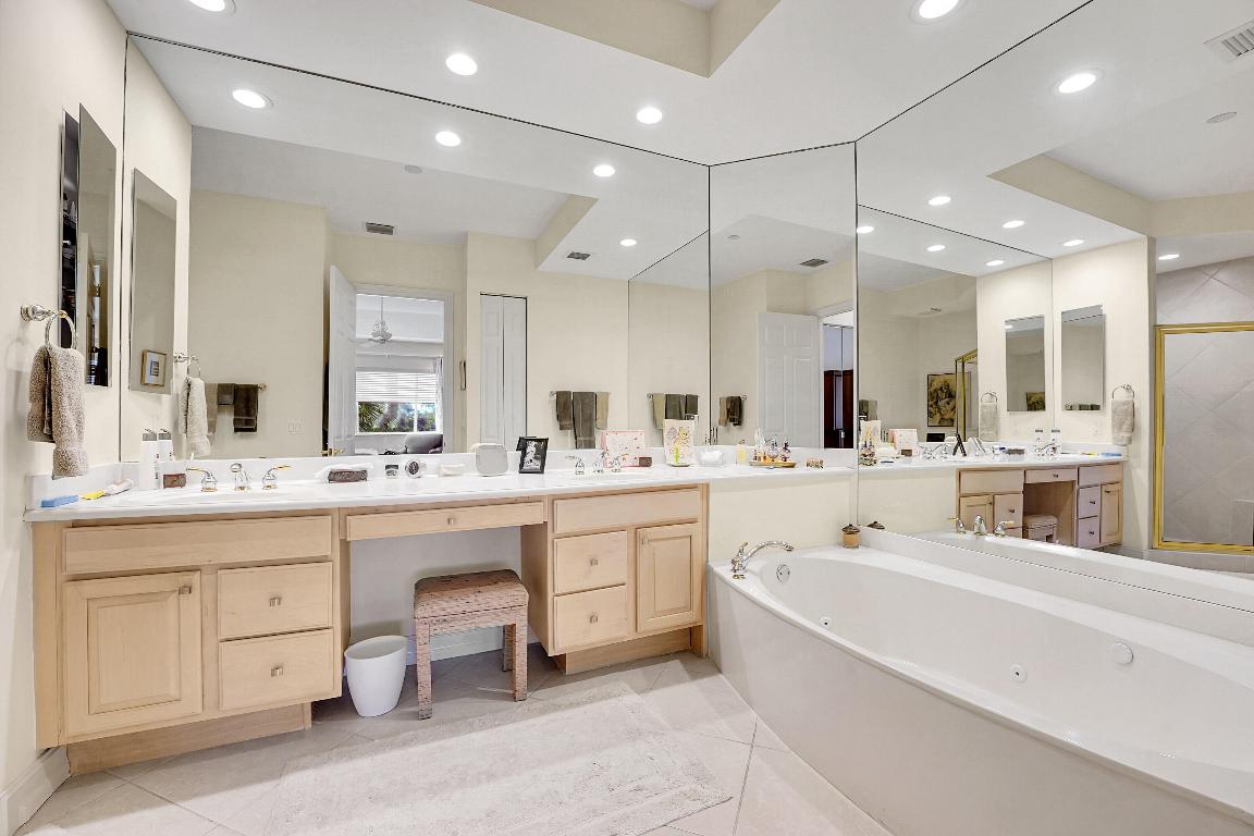 113 Palm Point Circle C