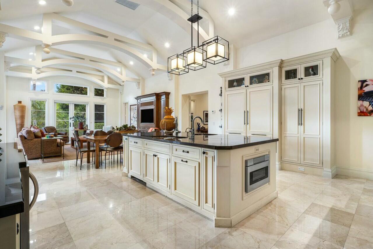13635 Rhone Circle