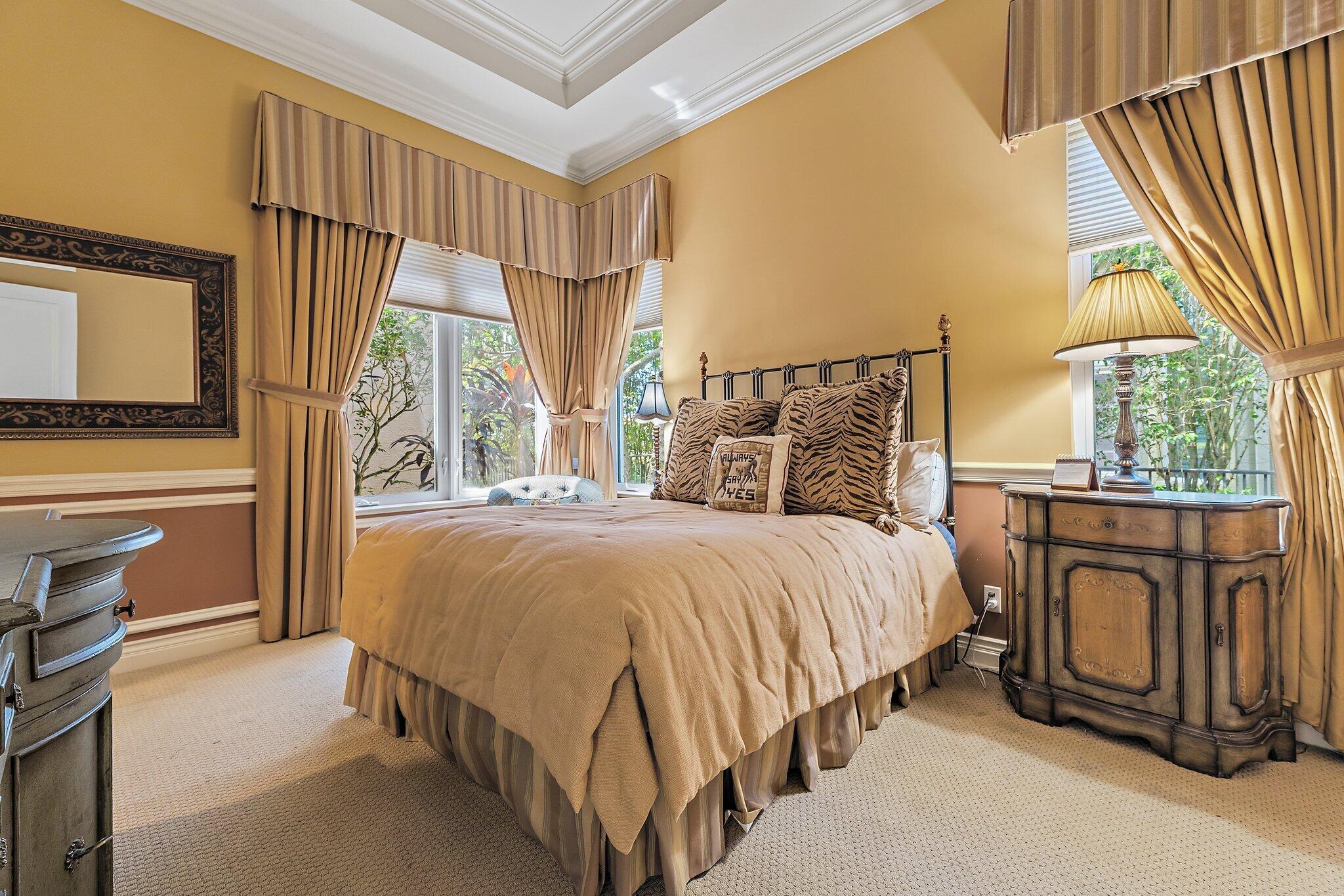 135 Playa Rienta Way