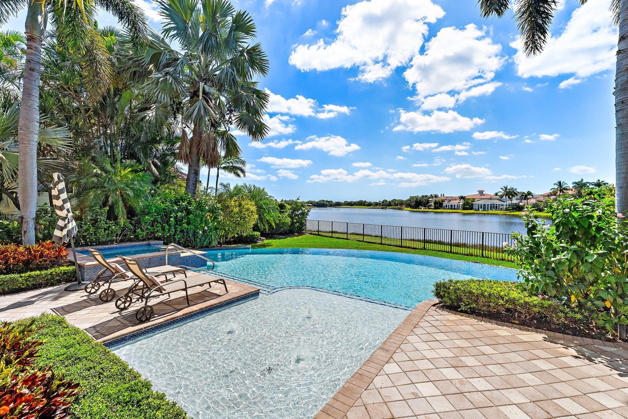 135 Playa Rienta Way