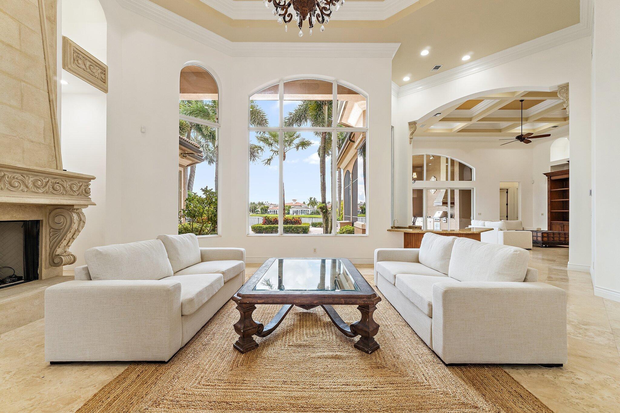 135 Playa Rienta Way