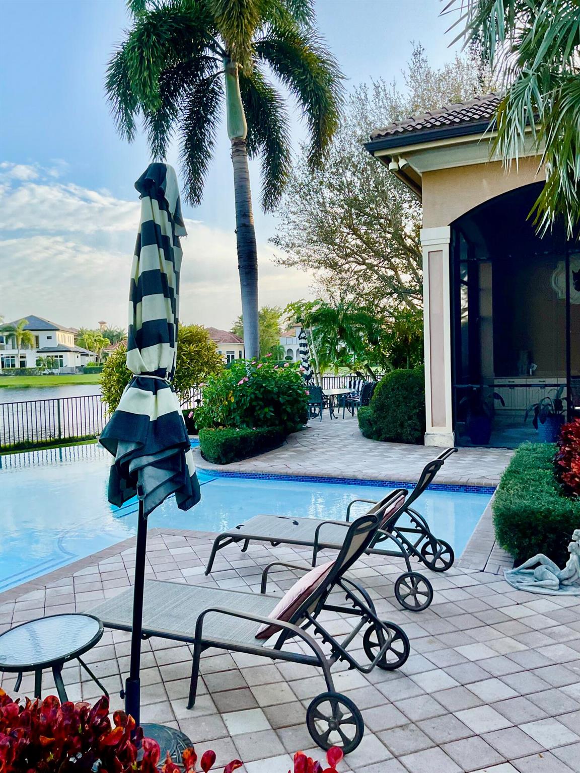 135 Playa Rienta Way