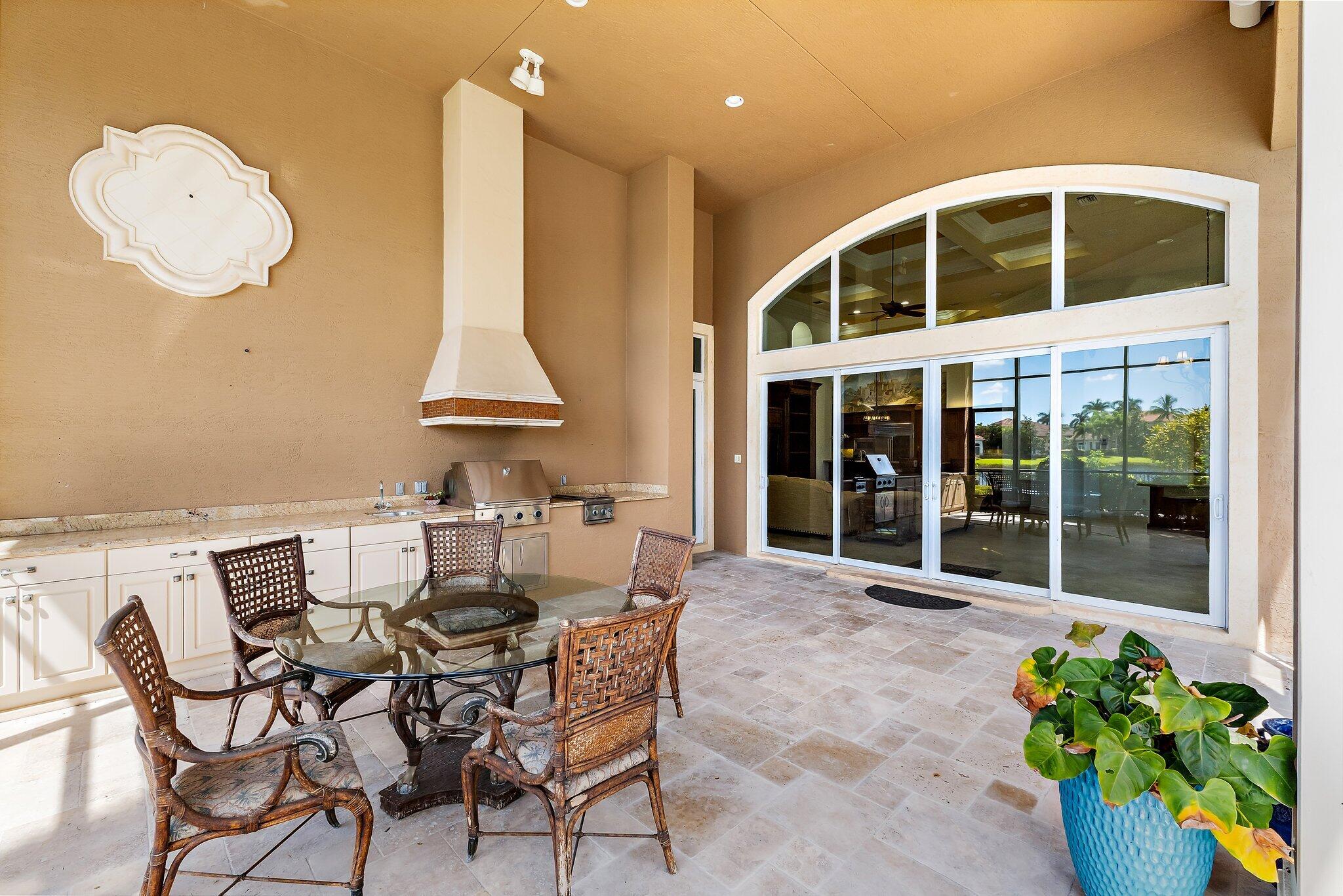 135 Playa Rienta Way