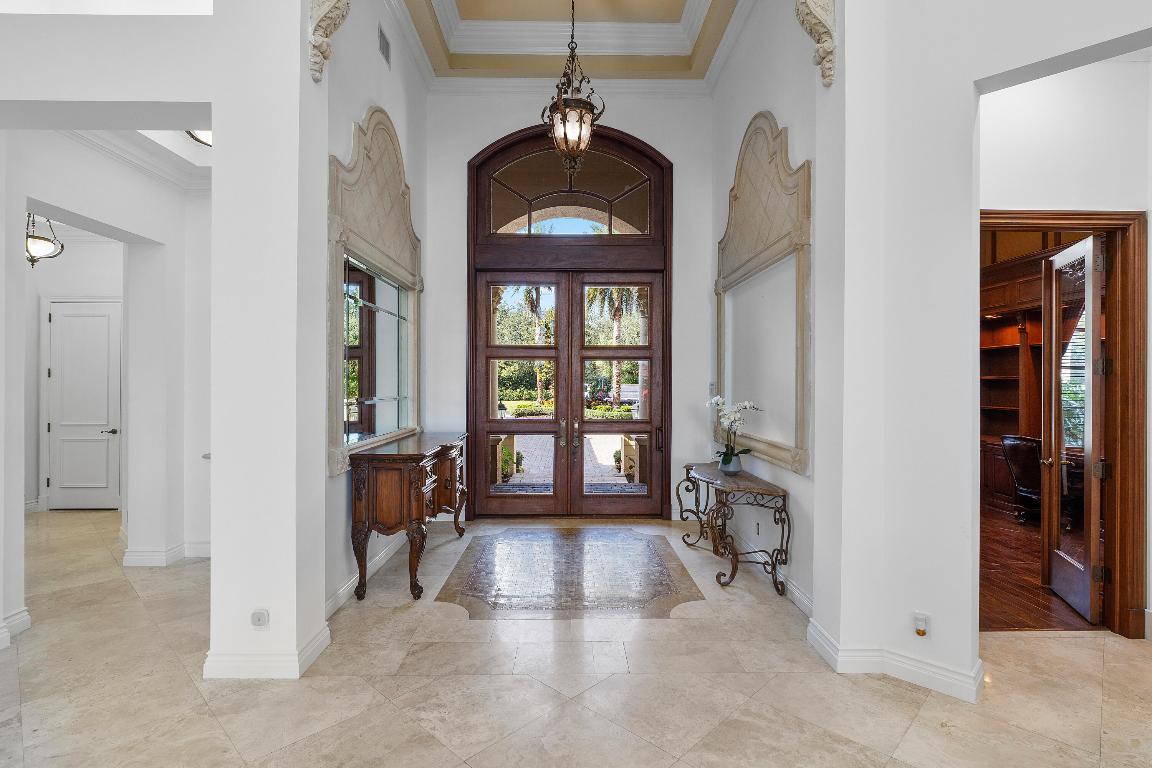 135 Playa Rienta Way