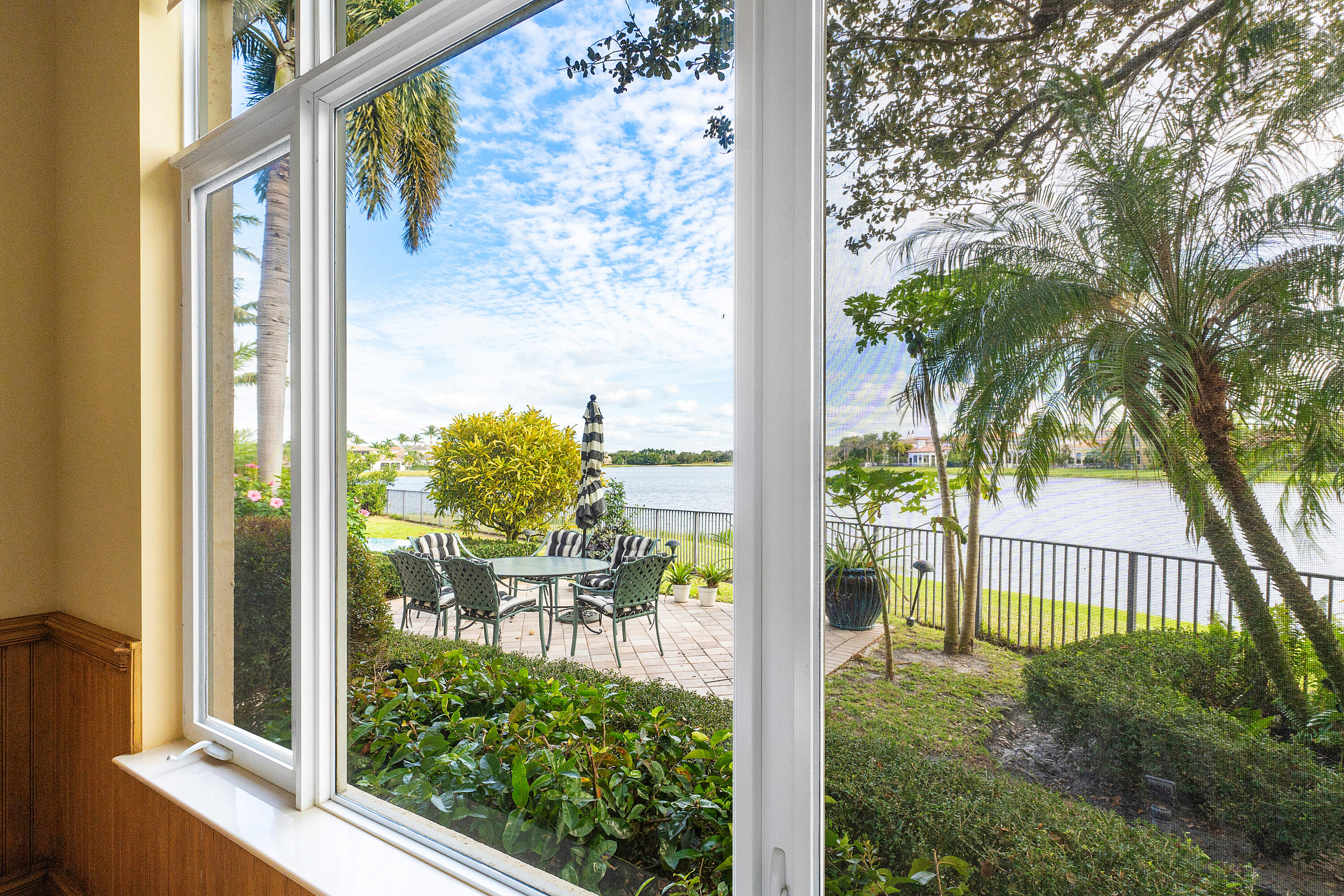 135 Playa Rienta Way