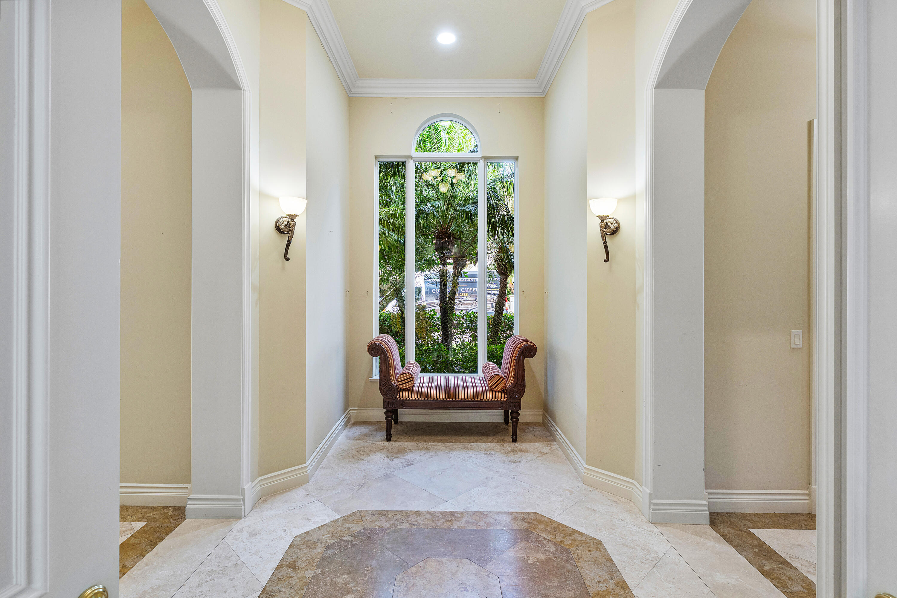 135 Playa Rienta Way