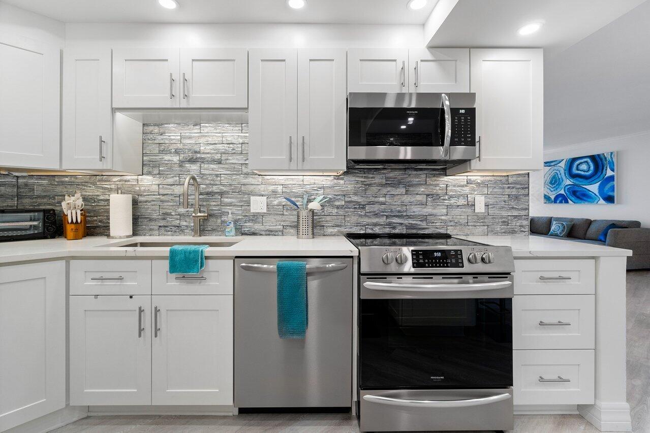 200 Ocean Trail Way 508