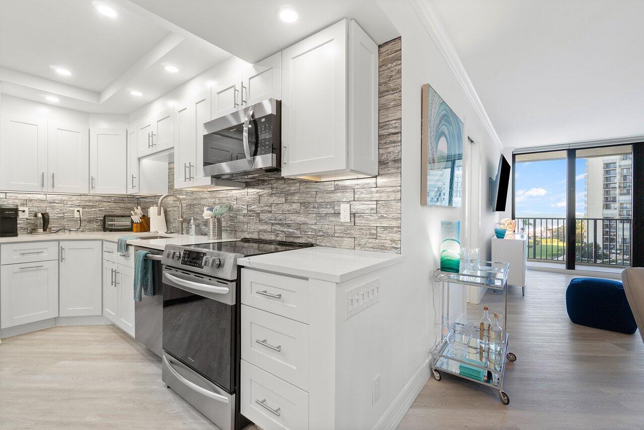 200 Ocean Trail Way 508