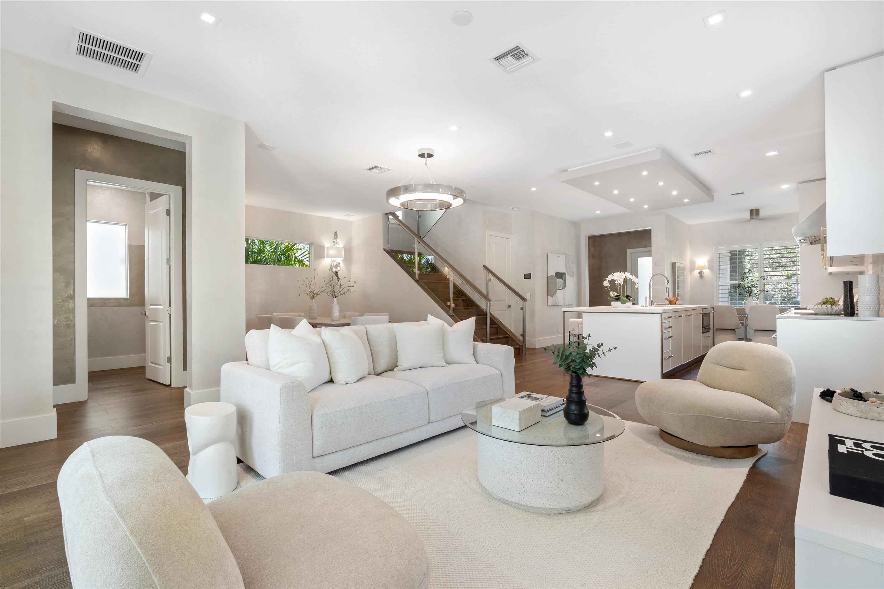 7033 Edison Place
