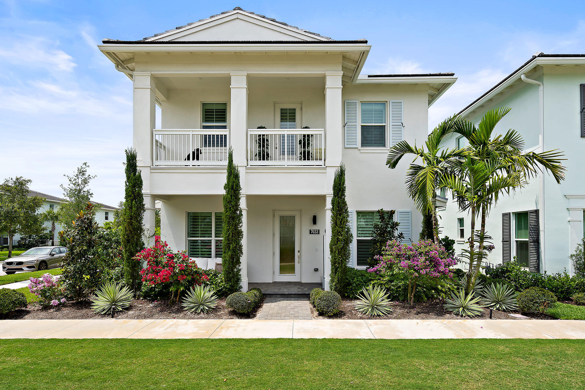 7033 Edison Place