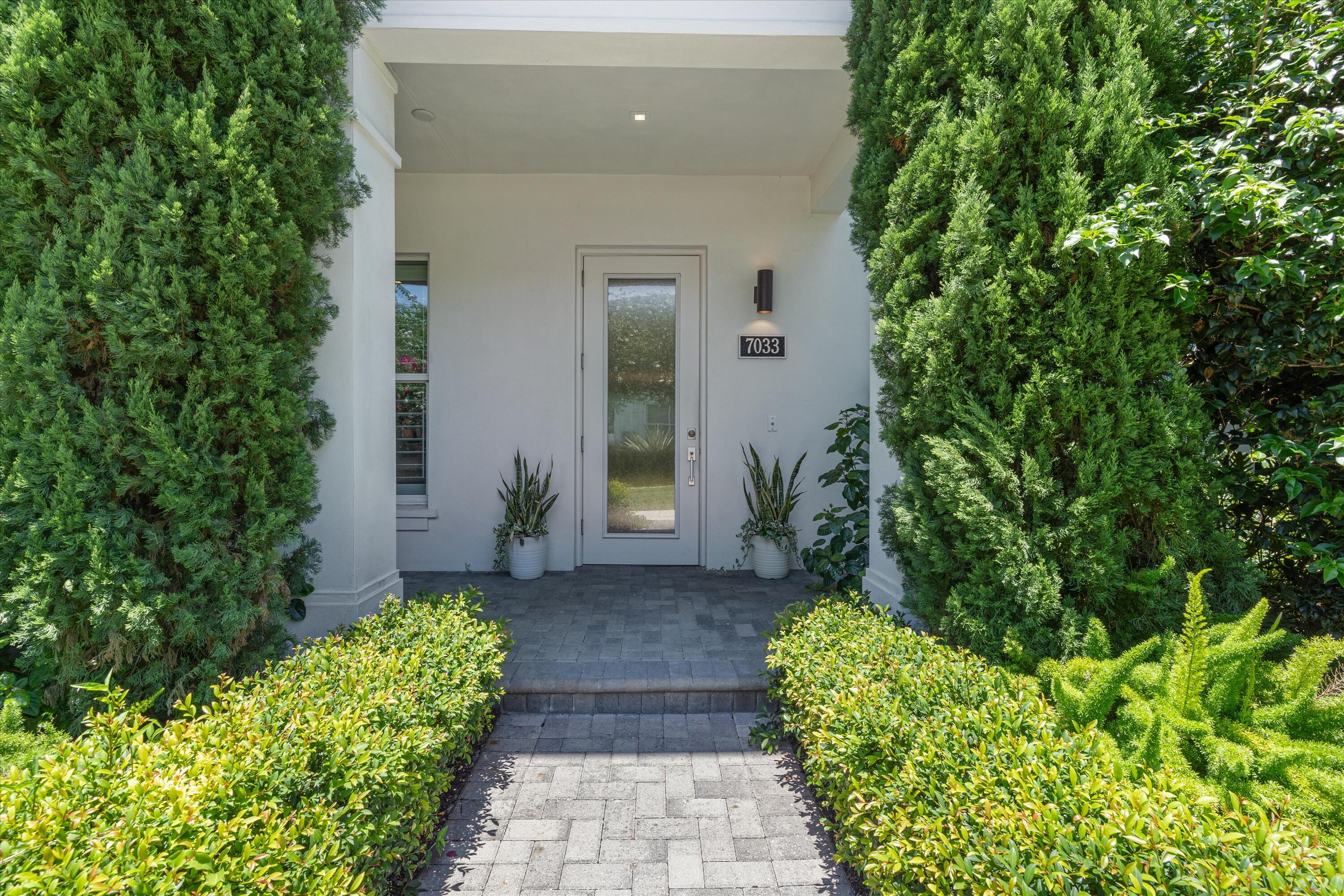 7033 Edison Place