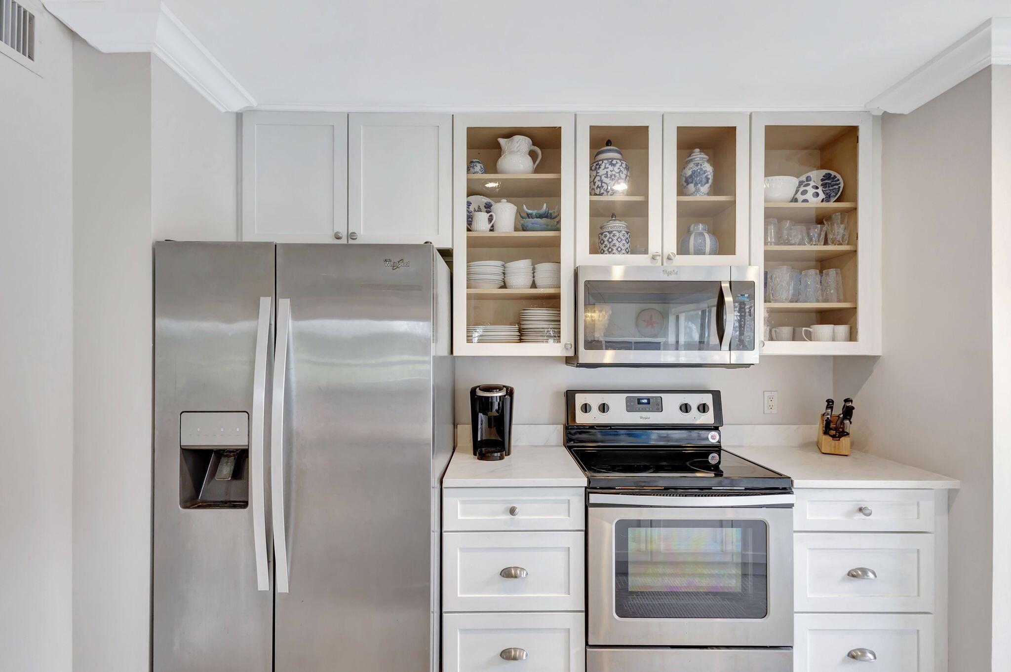 438 S Brackenwood Lane S