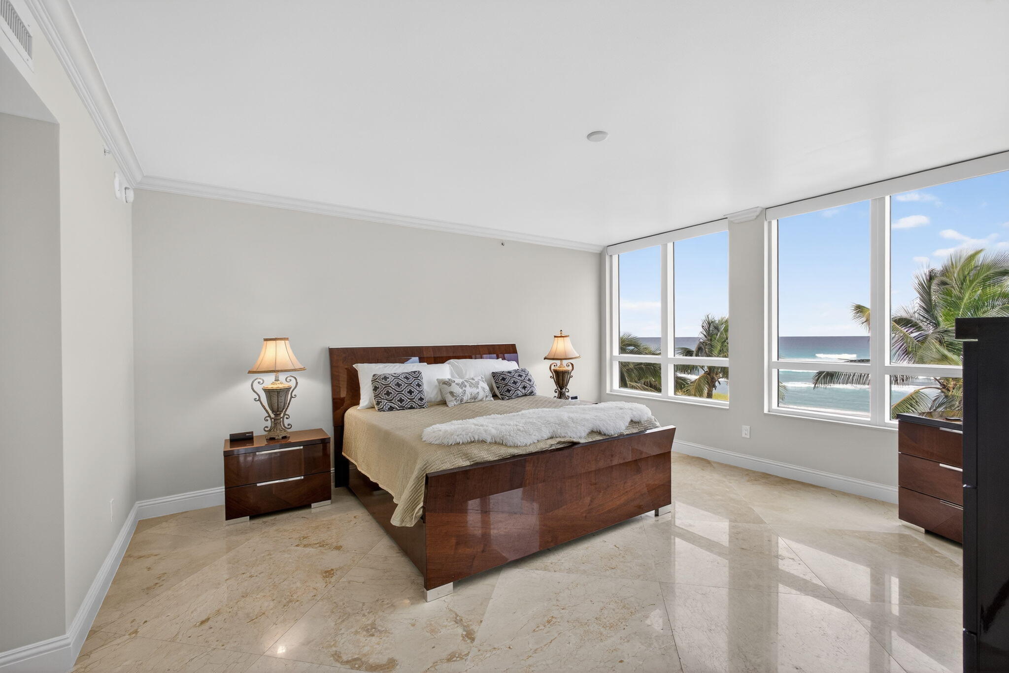 3800 N Ocean Drive 452
