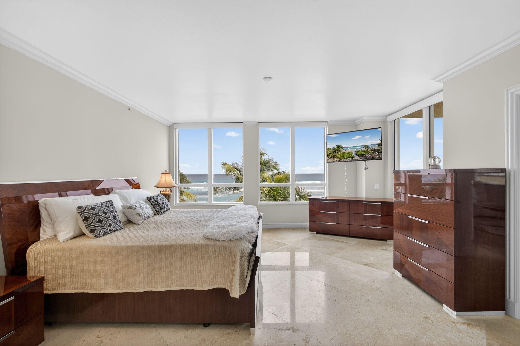 3800 N Ocean Drive 452