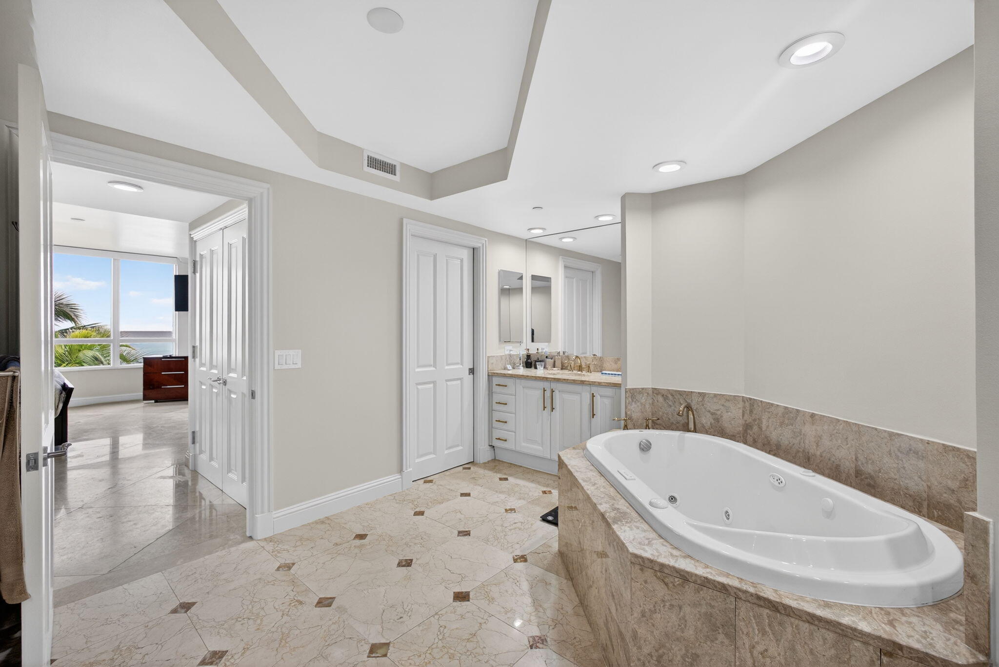 3800 N Ocean Drive 452