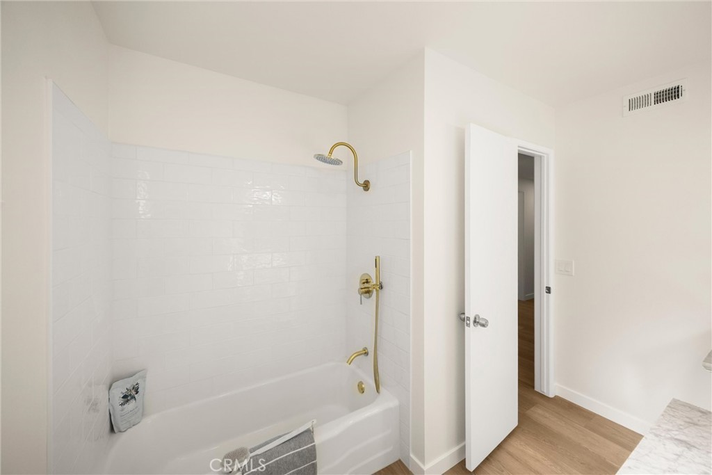 16051 Shasta St