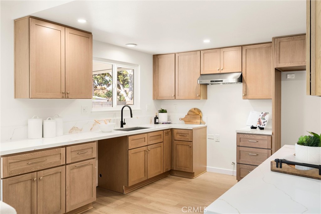 16051 Shasta St