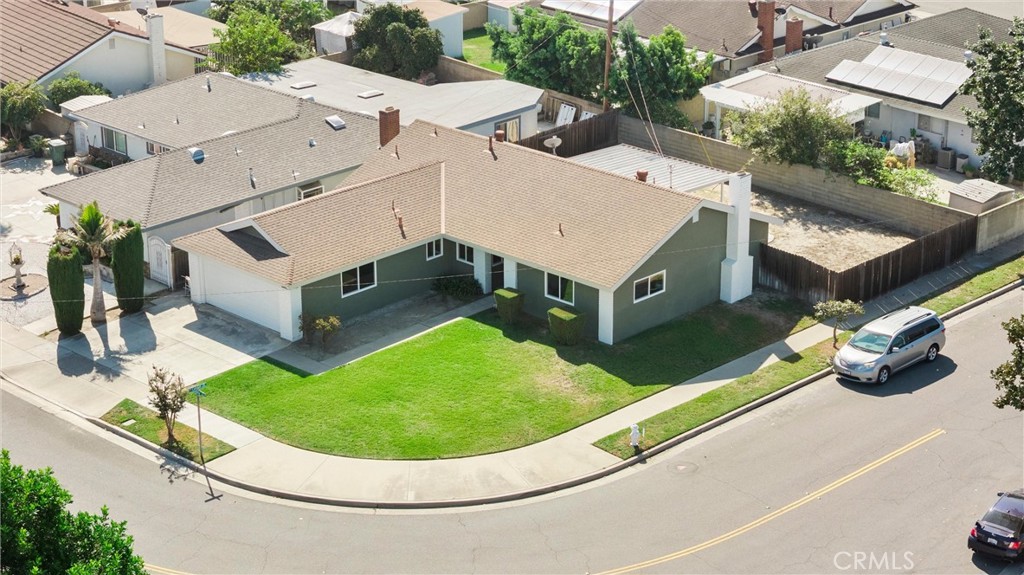16051 Shasta St