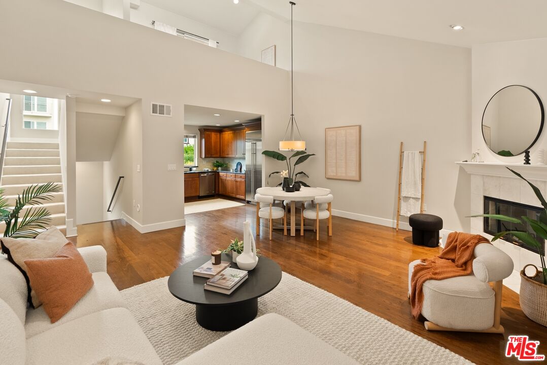 3971 Moore St Unit: 102