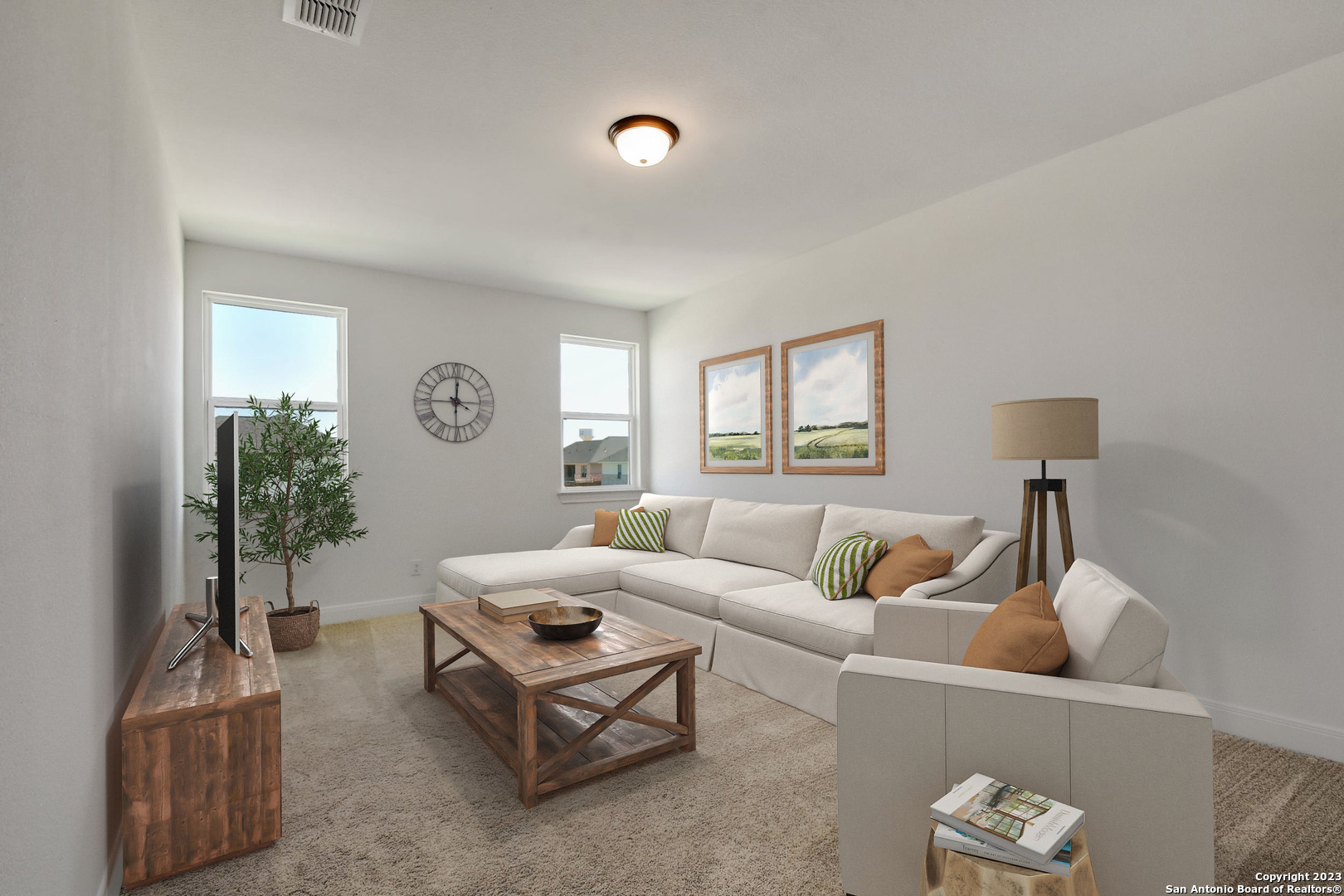 145 W Magnolia Circle