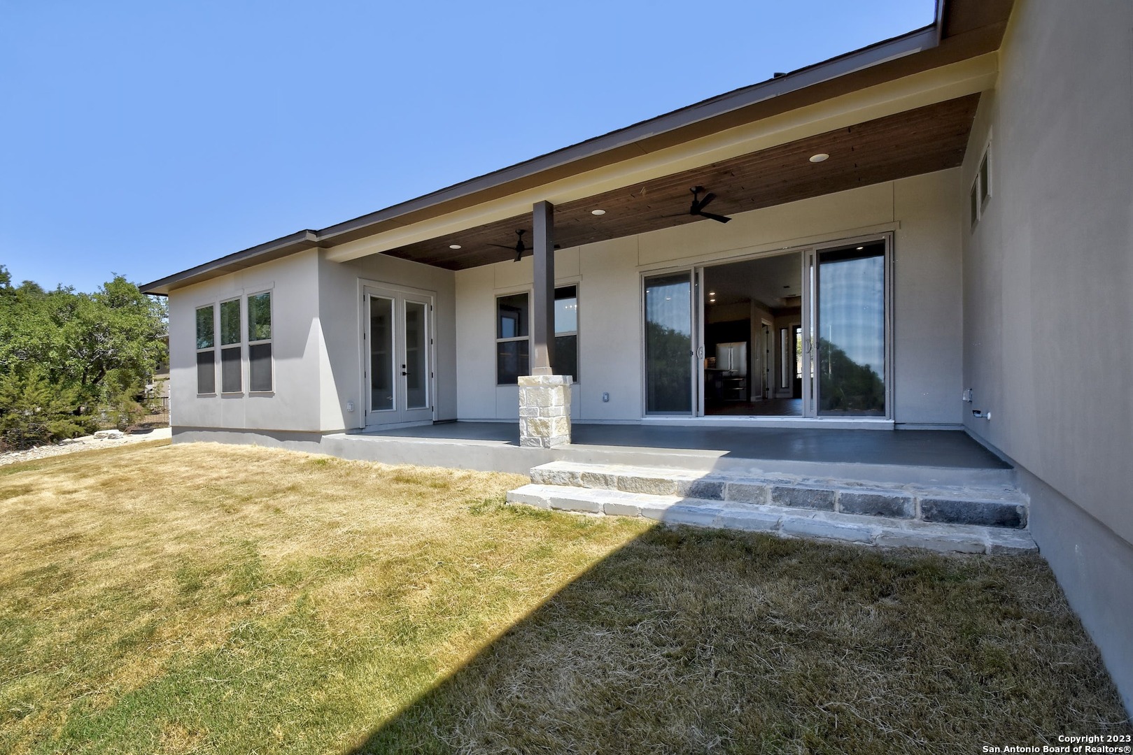 141 HERON PASS