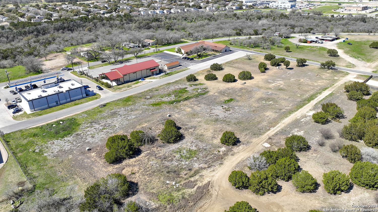 15207 BELL LN