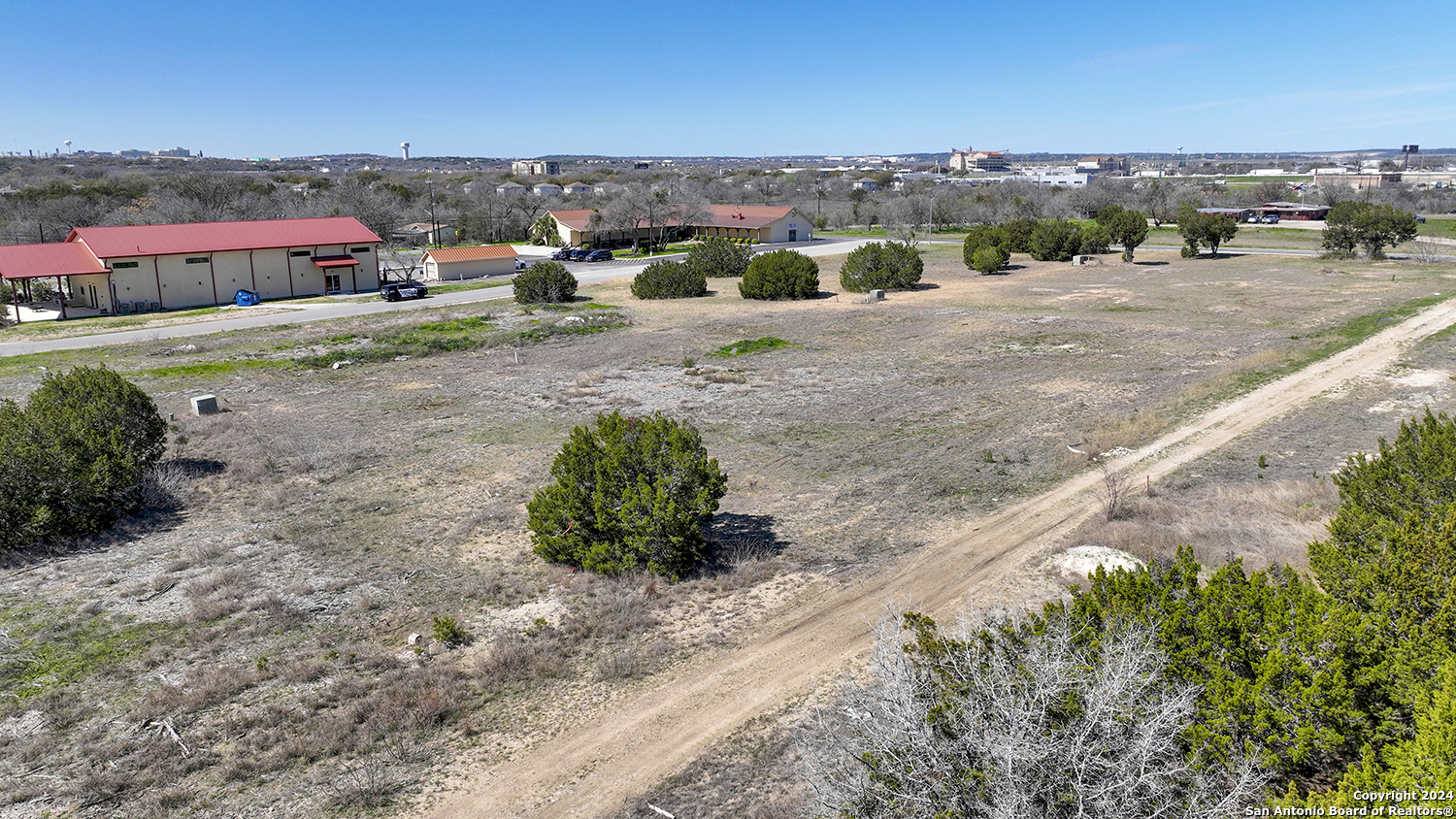 15207 BELL LN