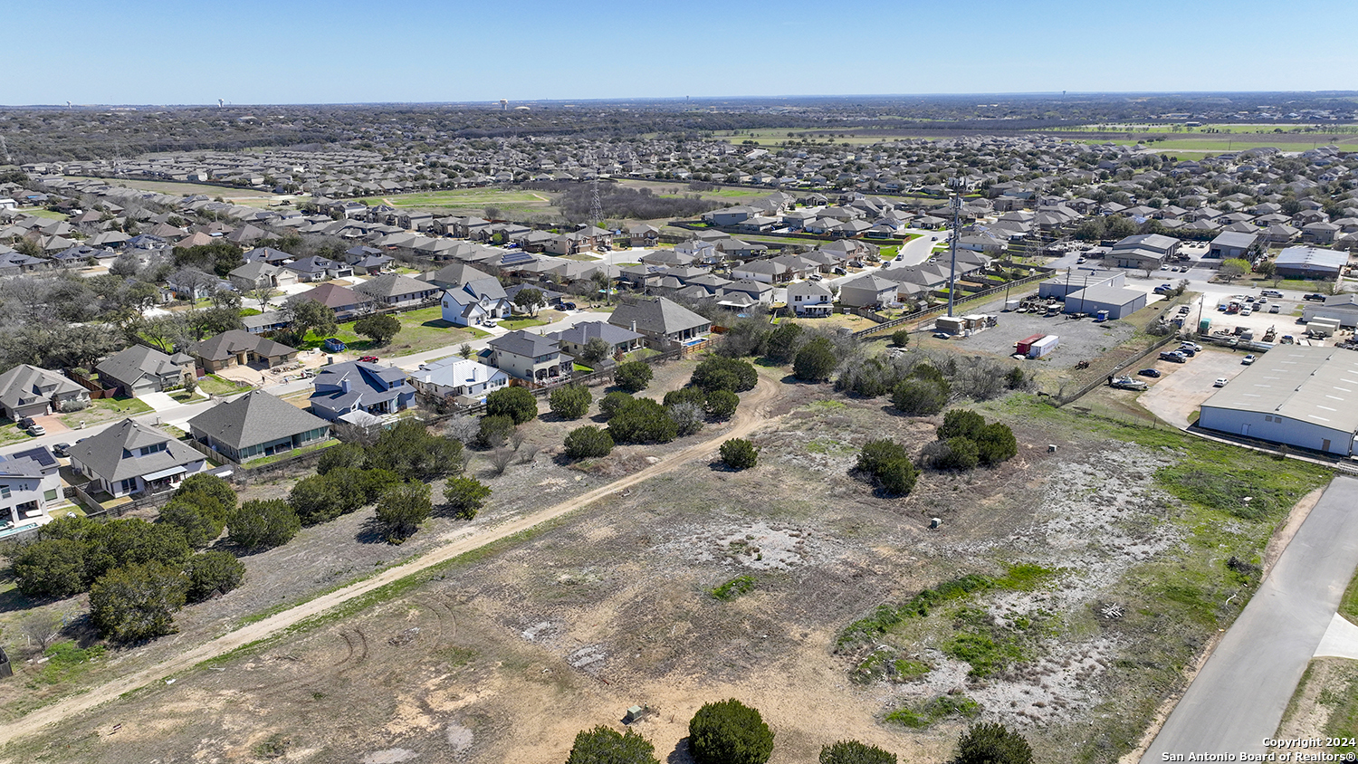 15207 BELL LN