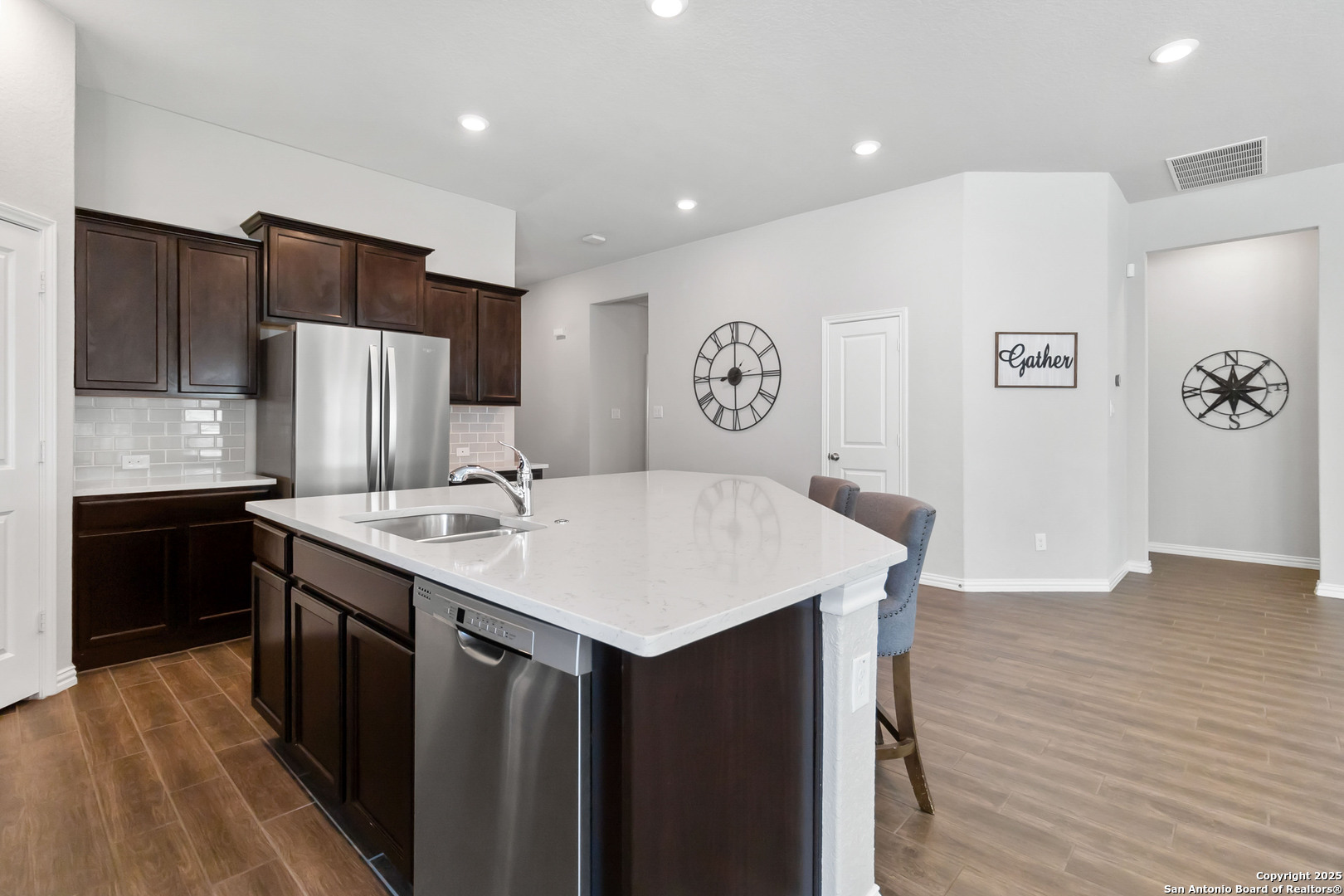 942 Vista Placera