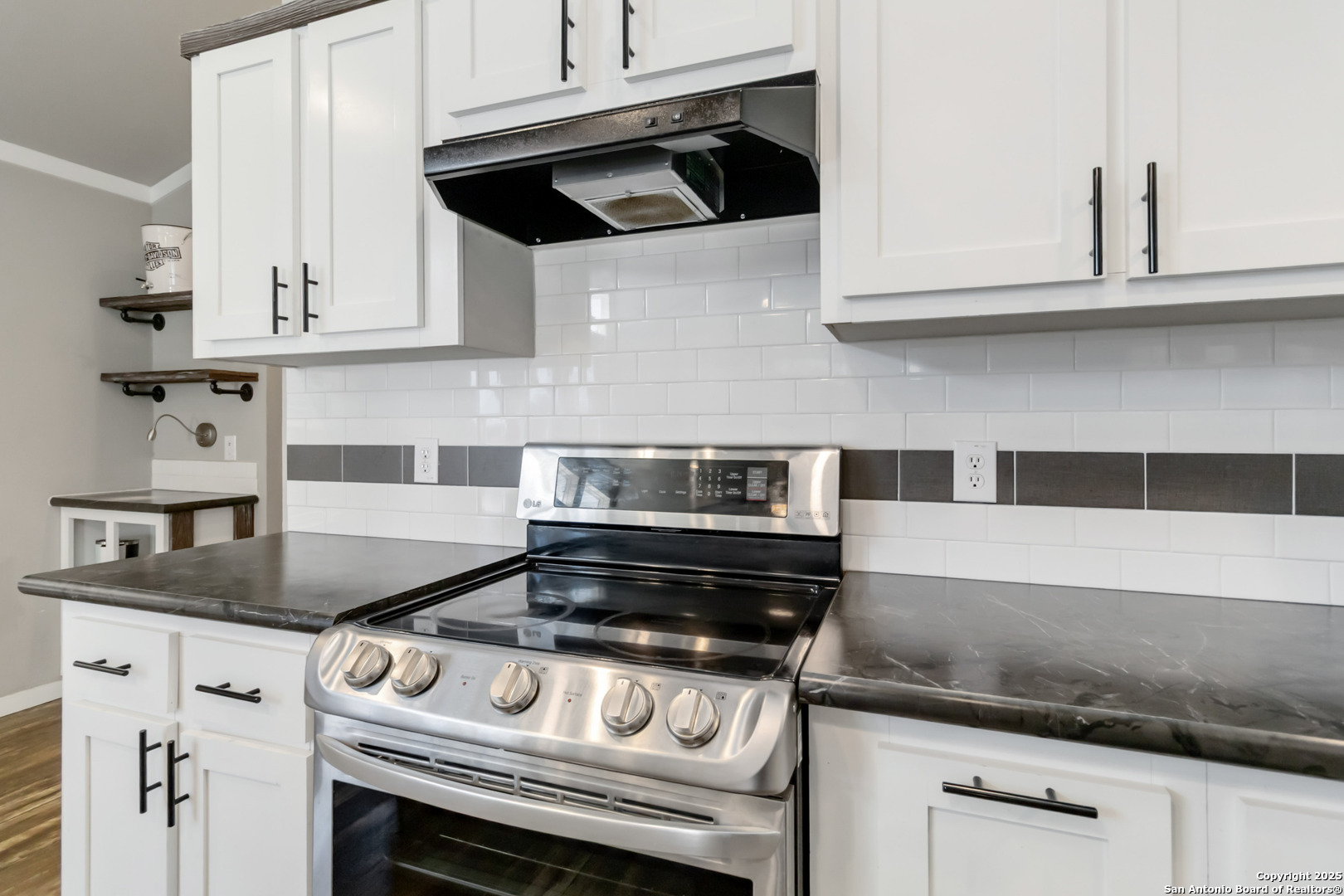 1629 PRIVATE ROAD 1518