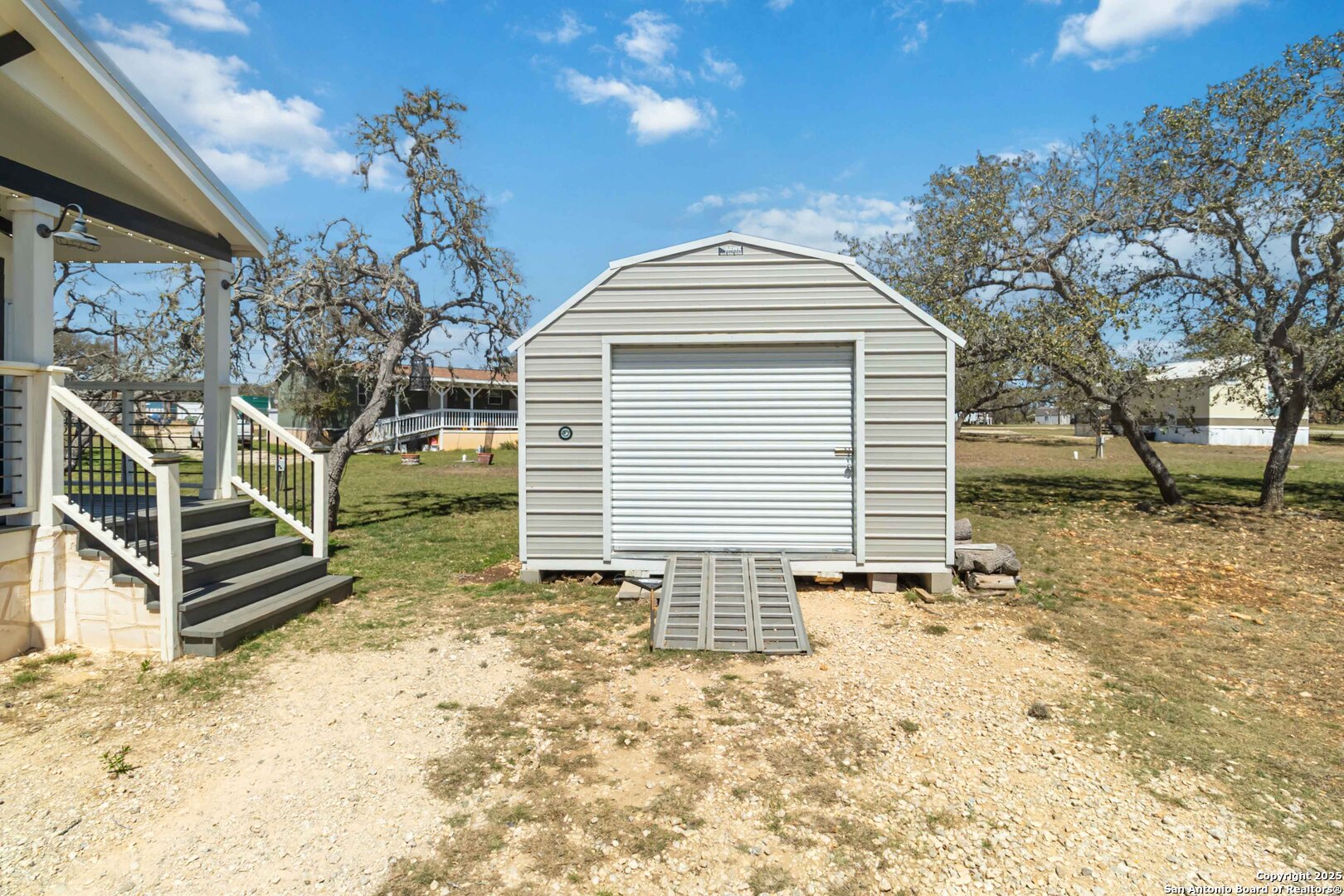 1629 PRIVATE ROAD 1518