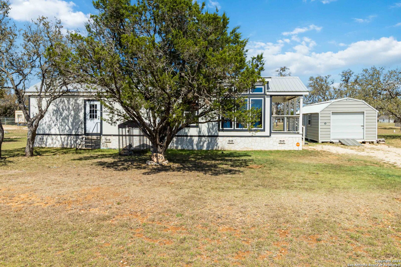 1629 PRIVATE ROAD 1518