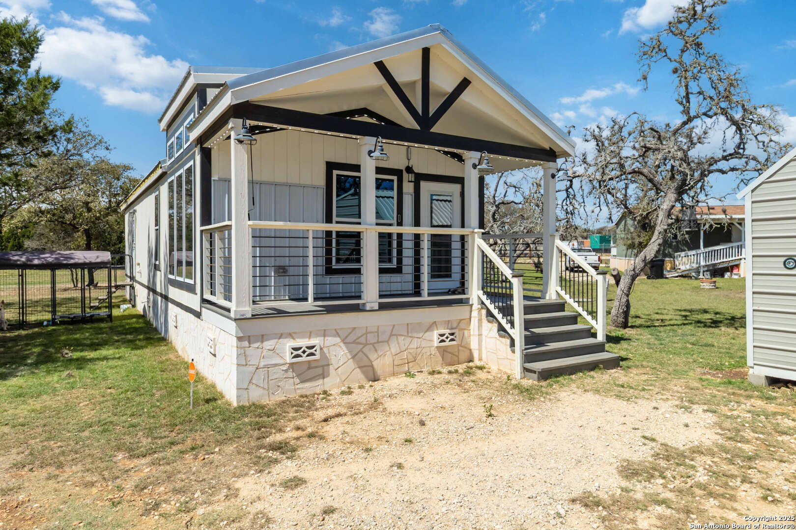 1629 PRIVATE ROAD 1518