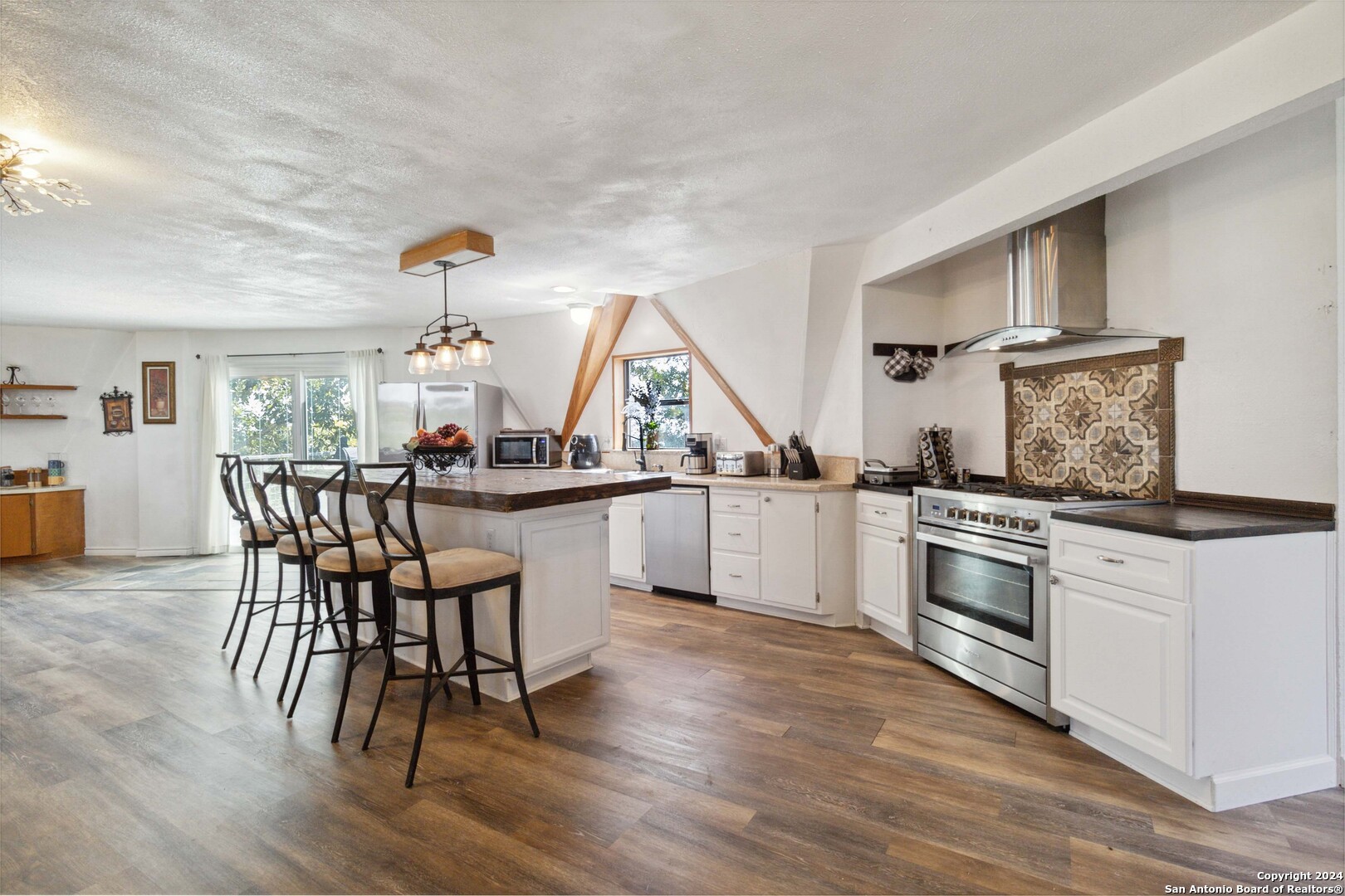 101 Mourning Dove Lane
