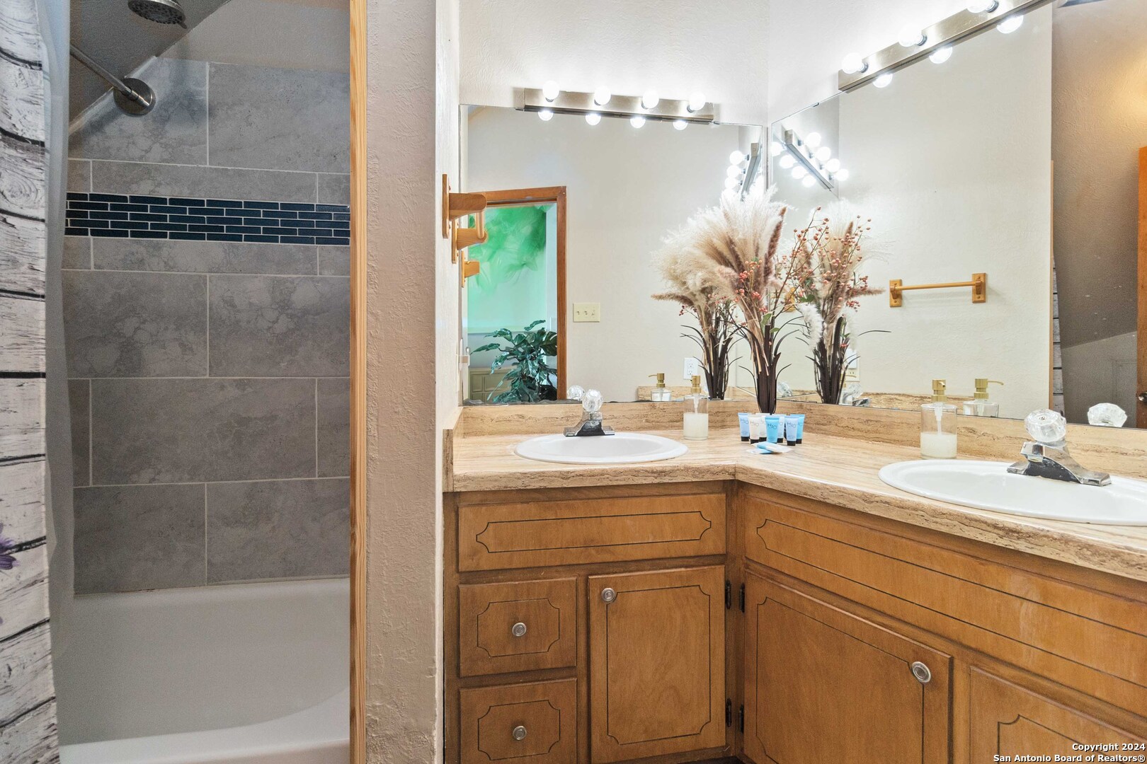 101 Mourning Dove Lane