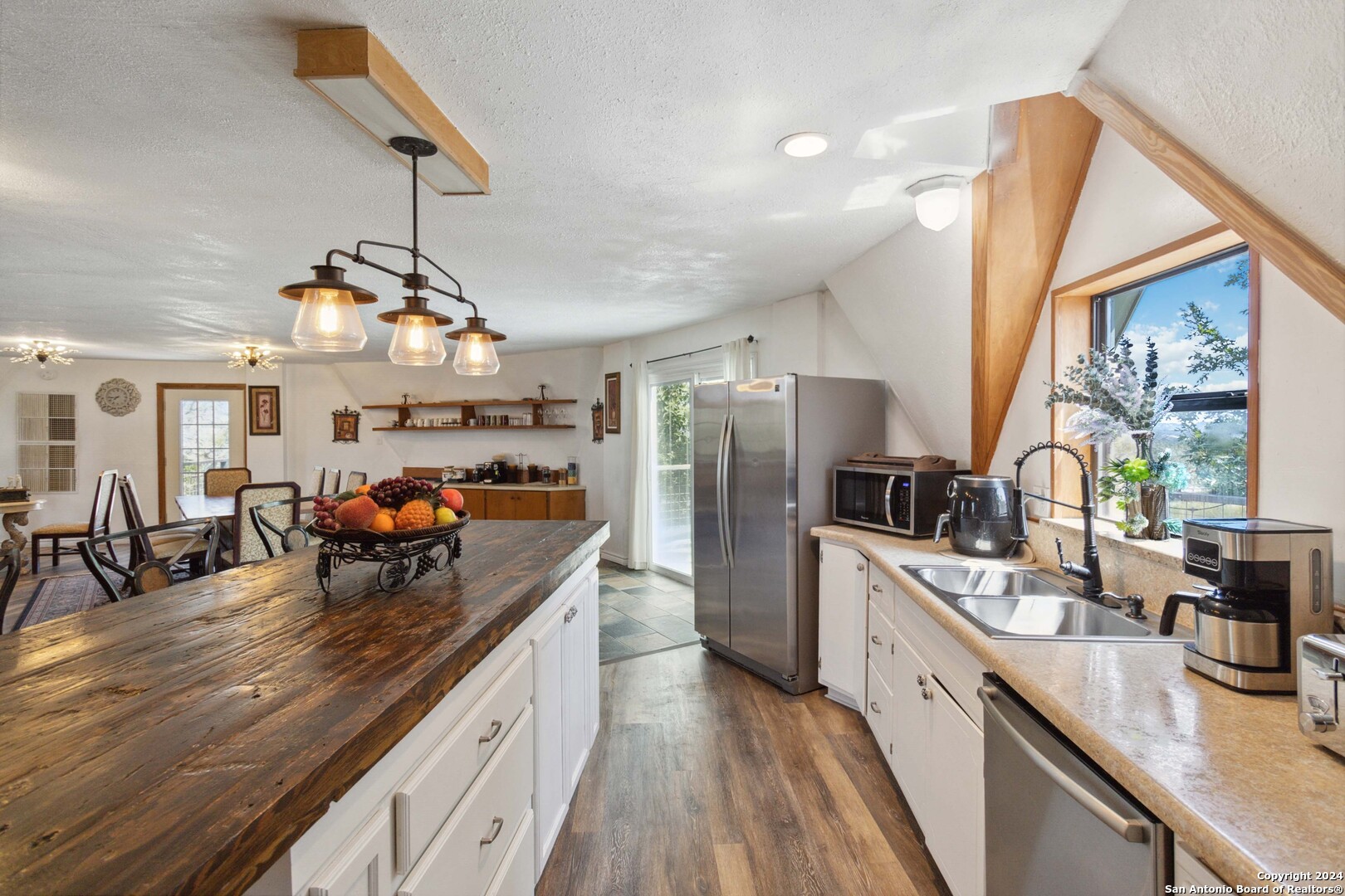 101 Mourning Dove Lane