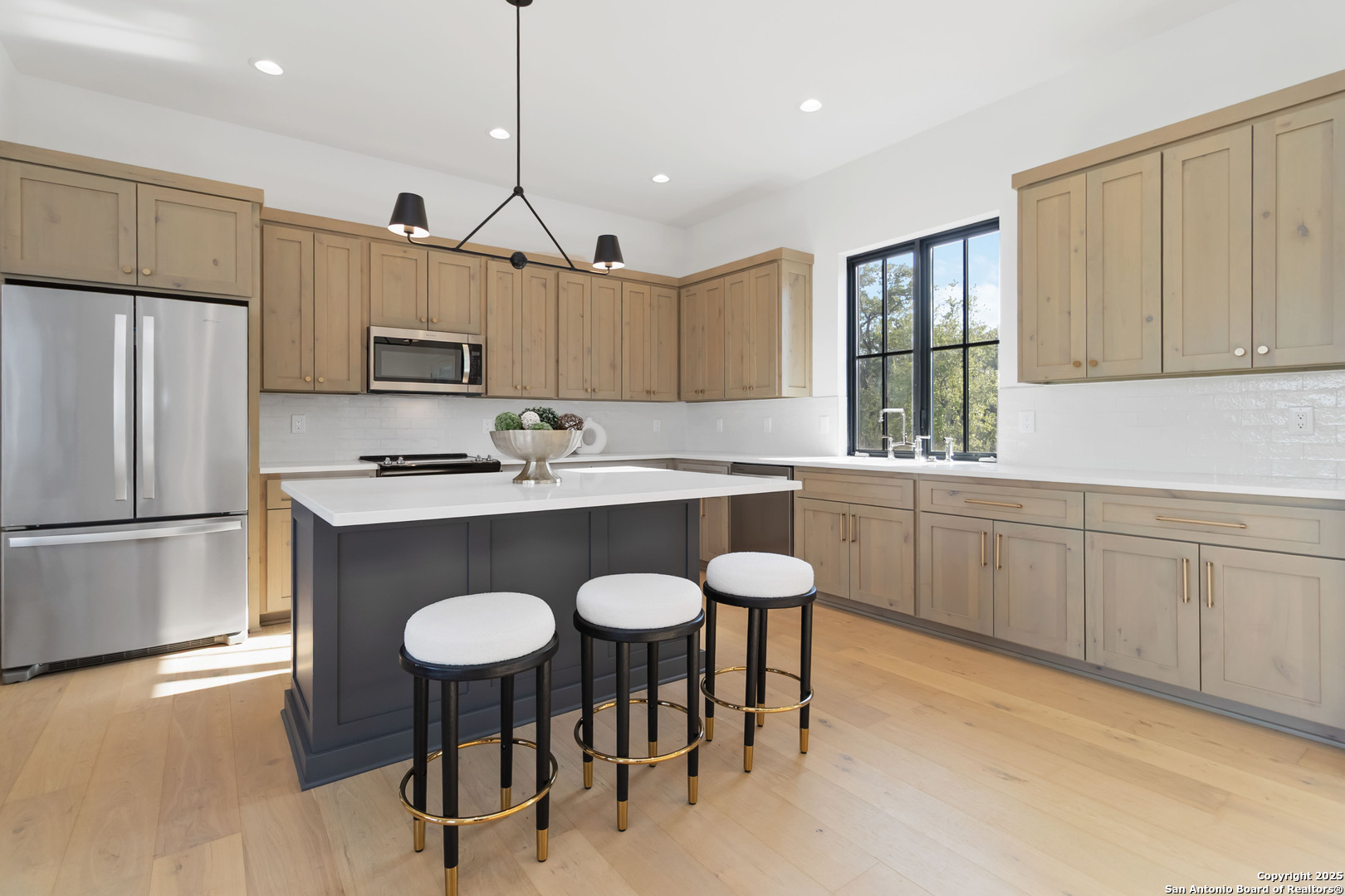 11310 Montell Point