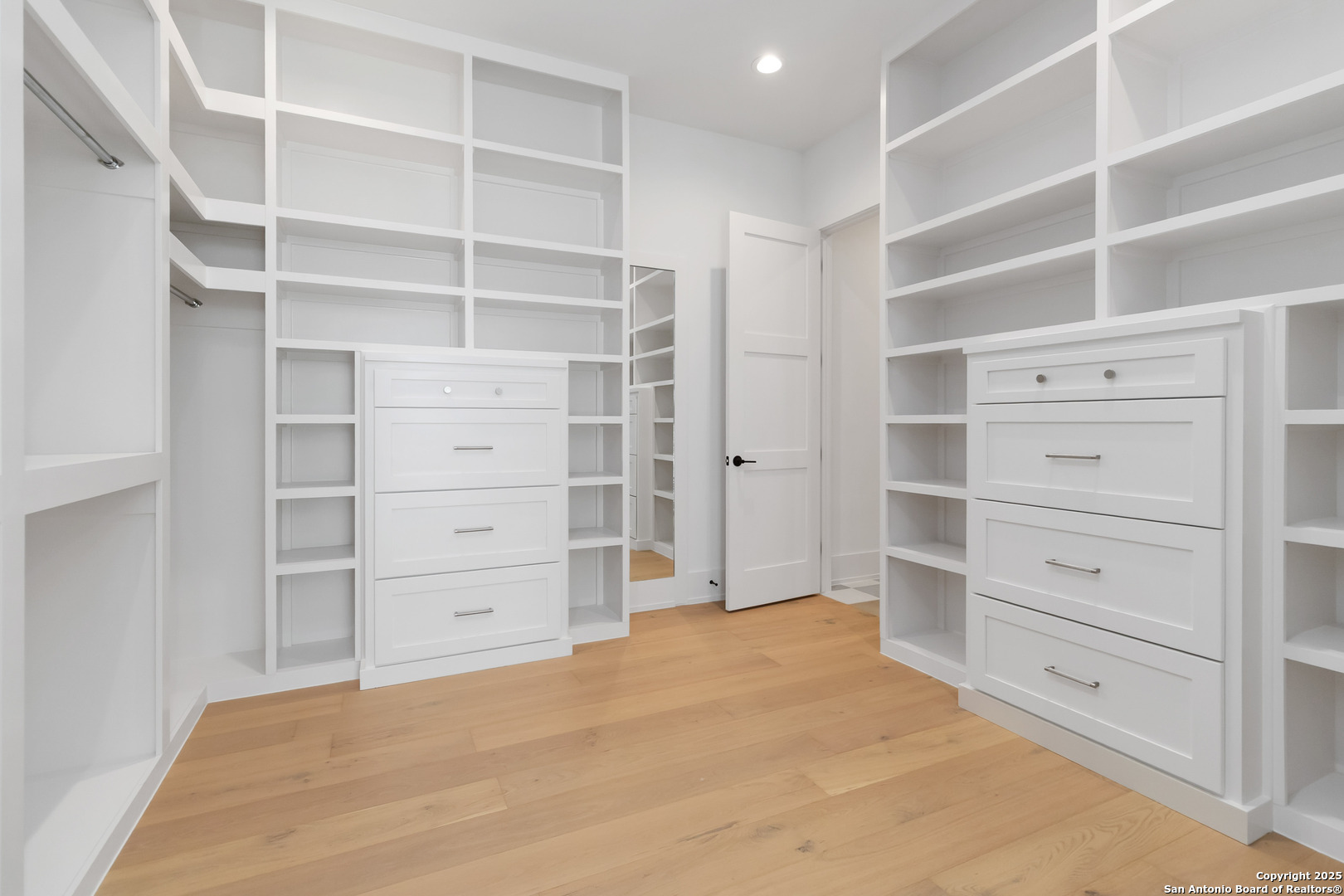 11310 Montell Point