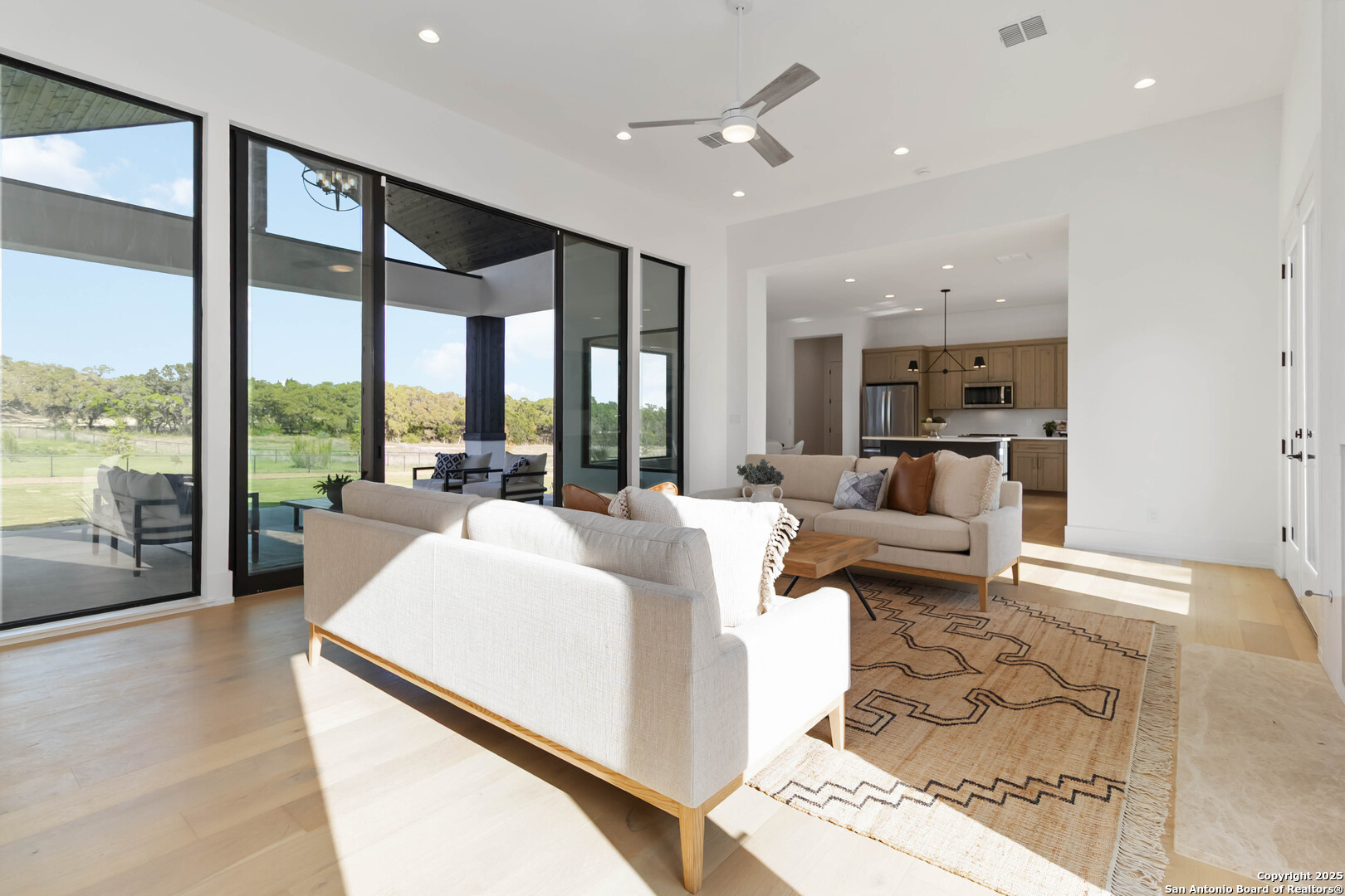 11310 Montell Point