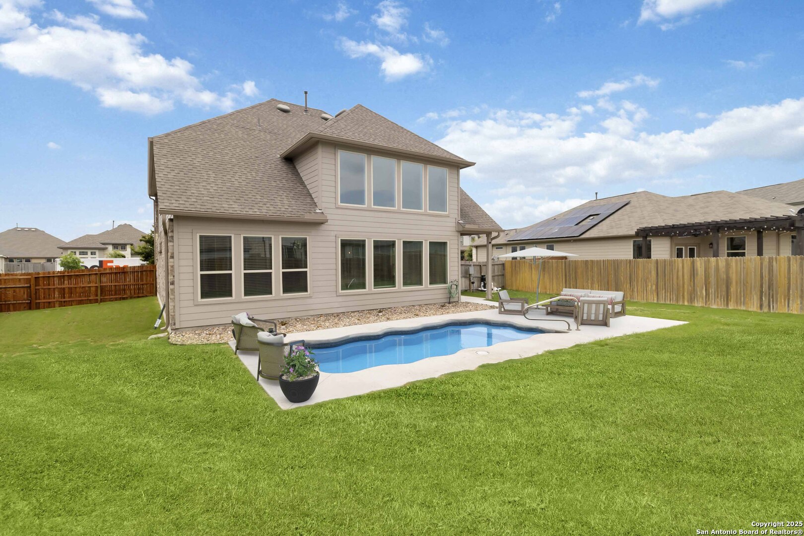 13917 Westbury Falls