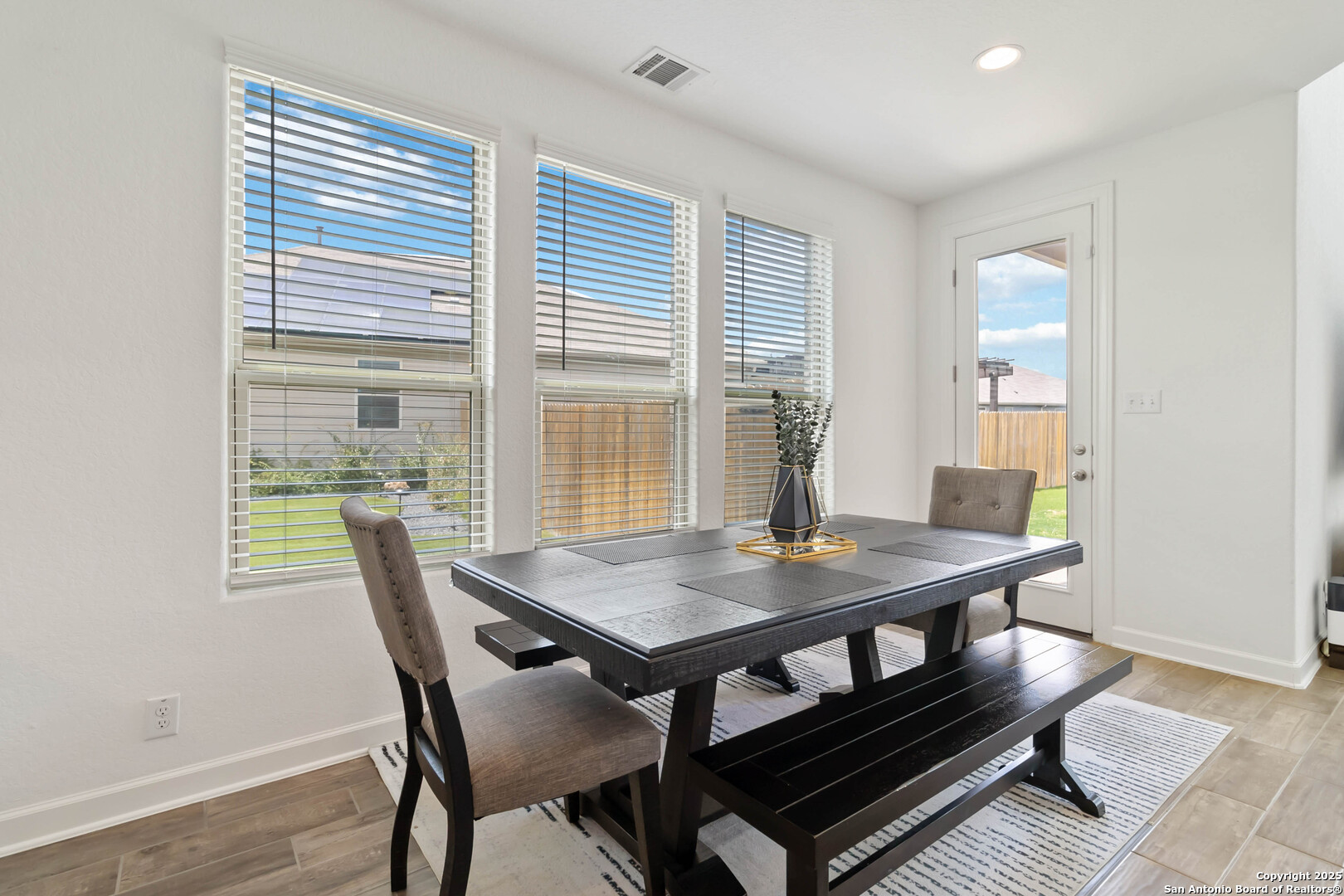 13917 Westbury Falls